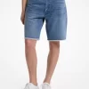 Pantalones cortos de mezclilla deshilachados Pantalones cortos de mezclilla deshilachados