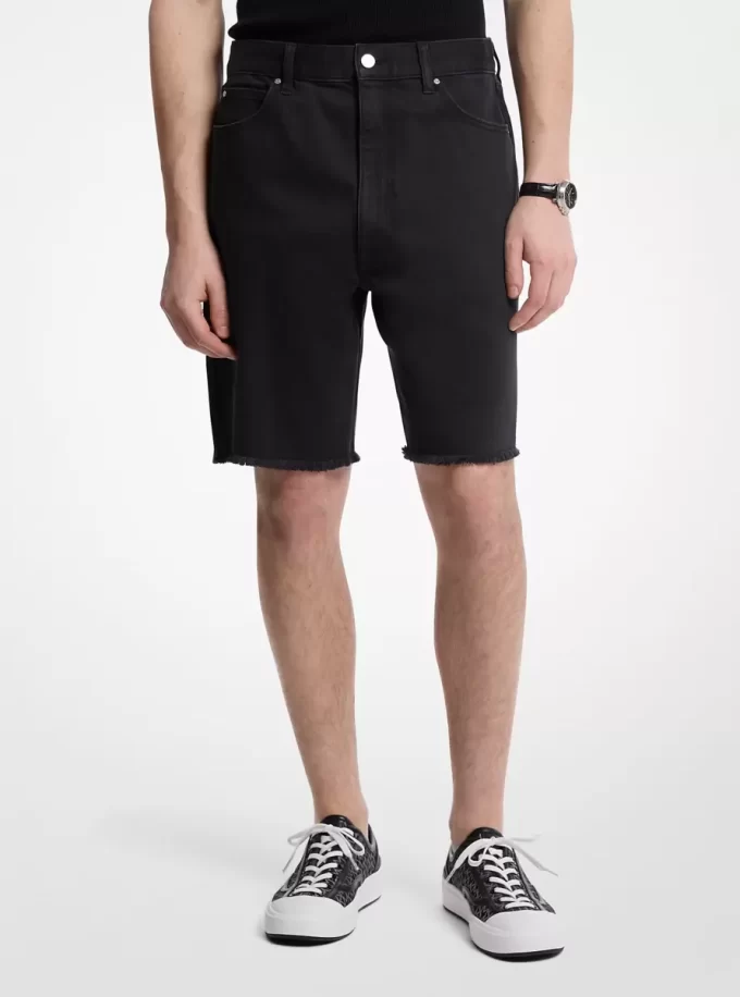 Pantalones cortos de mezclilla deshilachados Pantalones cortos de mezclilla deshilachados