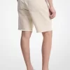 Pantalones cortos de mezclilla deshilachados Pantalones cortos de mezclilla deshilachados
