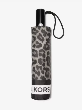 Paraguas con estampado de leopardo