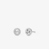 Pendientes de botón con colgante de logotipo pavé en plata de ley chapada en metales preciosos de Fulton