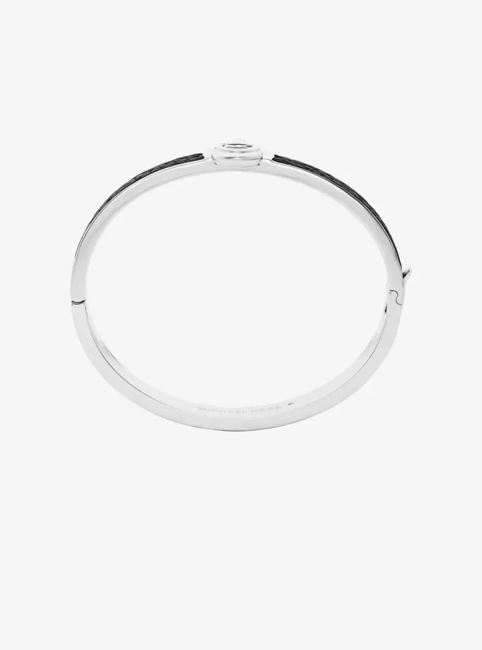 Pulsera de cuero con dije de candado Pulsera de cuero con dije de candado
