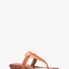 Sandalia Lena de piel con tira en T Sandalia Lena de piel con tira en T