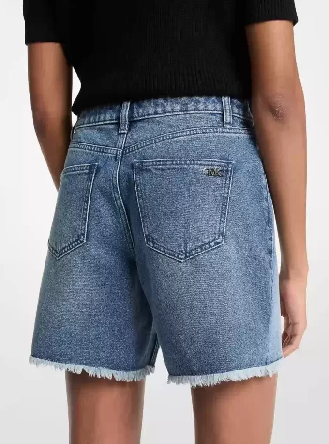 Shorts vaqueros estilo boyfriend Shorts vaqueros estilo boyfriend