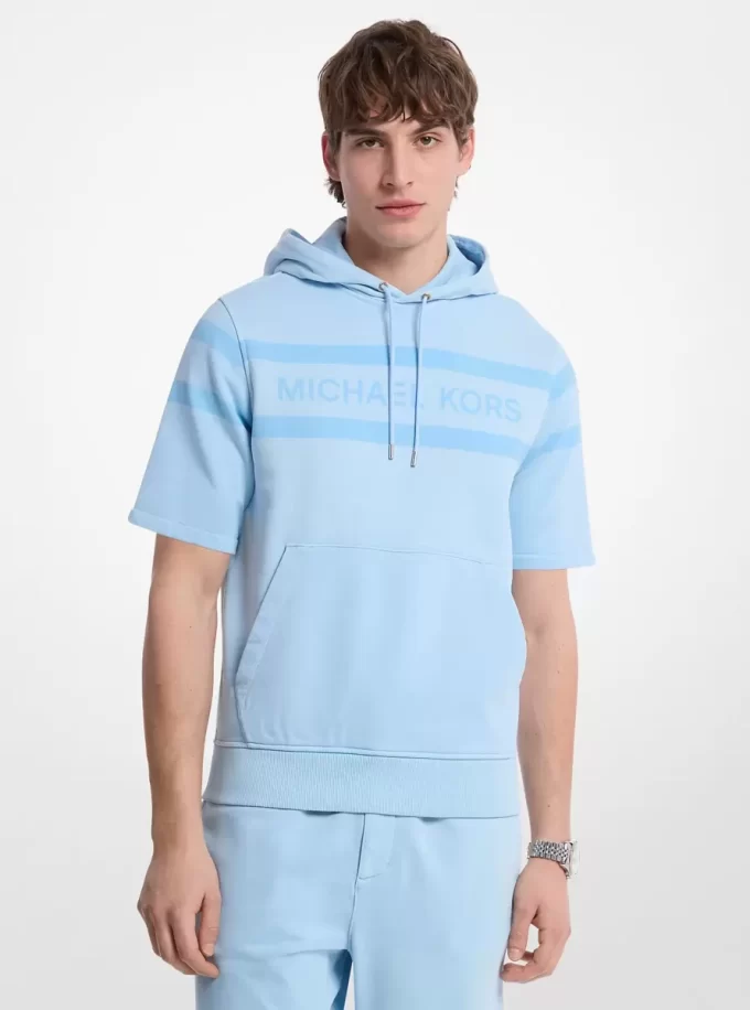 Sudadera con capucha de manga corta de algodón teñido en prenda con logo Sudadera con capucha de manga corta de algodón teñido en prenda con logo