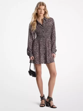 Vestido camisero de georgette con estampado floral y fruncido