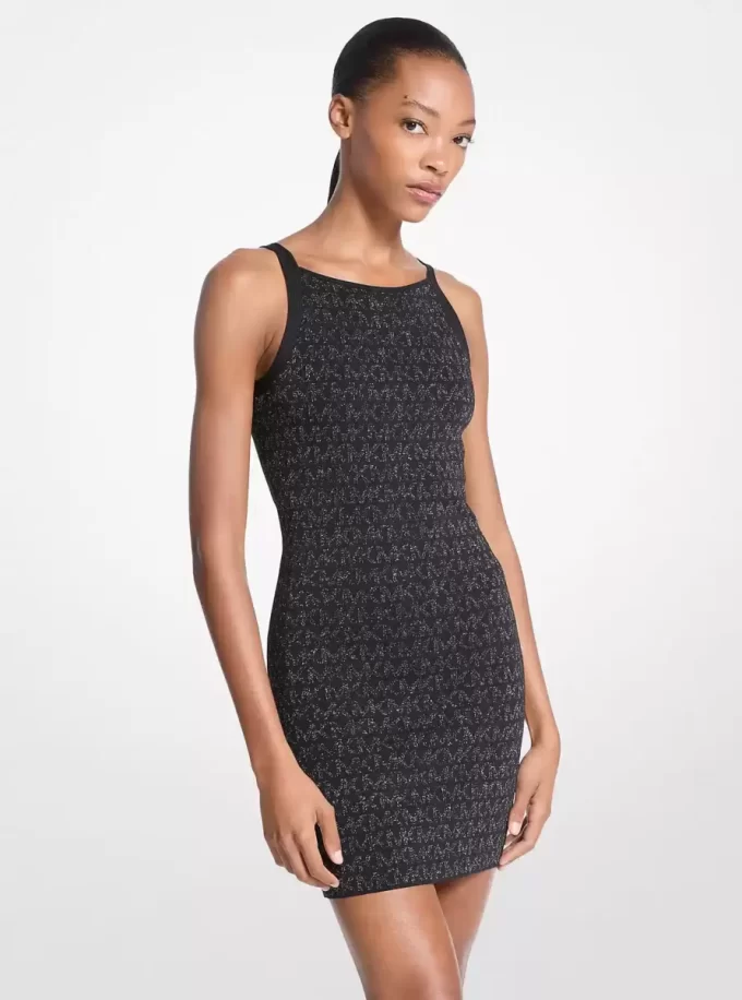 Vestido camisero de tirantes con jacquard y logo metálico