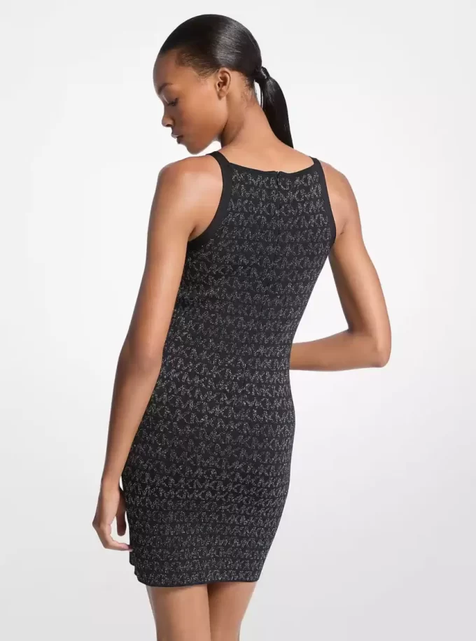 Vestido camisero de tirantes con jacquard y logo metálico