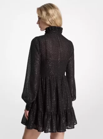 Vestido de jacquard con cuello anudado y cierre metálico