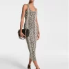 Vestido deportivo de punto elástico con estampado de serpiente