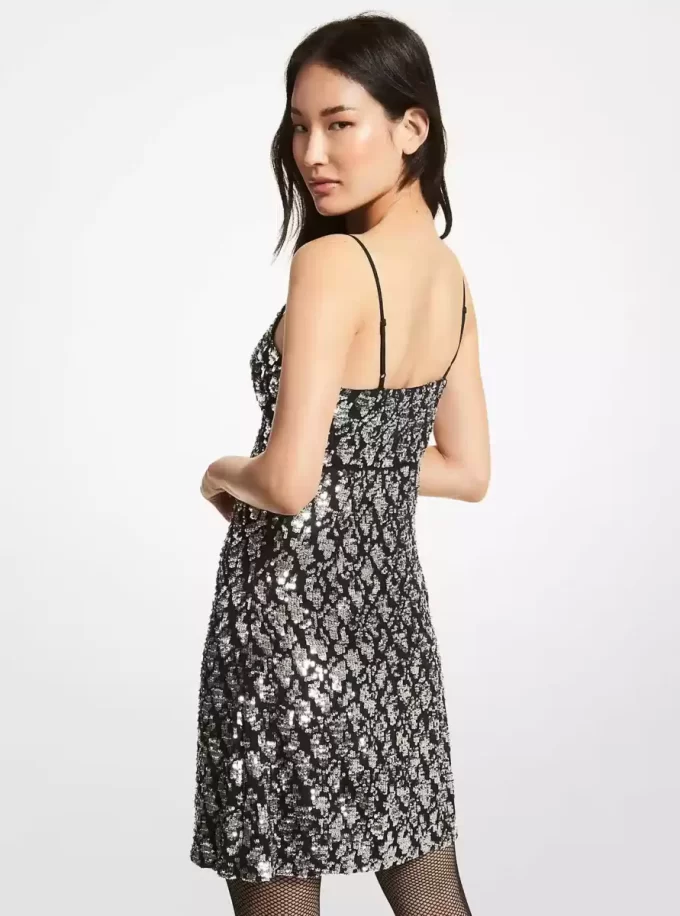 Vestido lencero de viscosa elástica con lentejuelas de serpiente