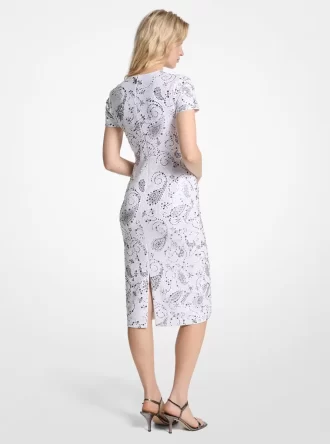 Vestido midi de neopreno con estampado paisley y tachuelas