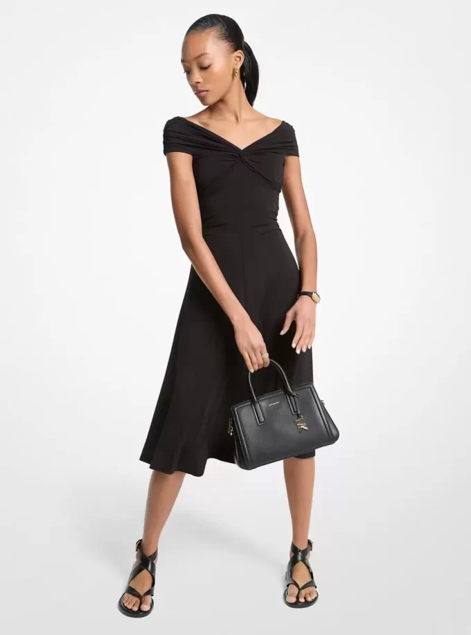 Vestido midi de viscosa elástica con hombros descubiertos