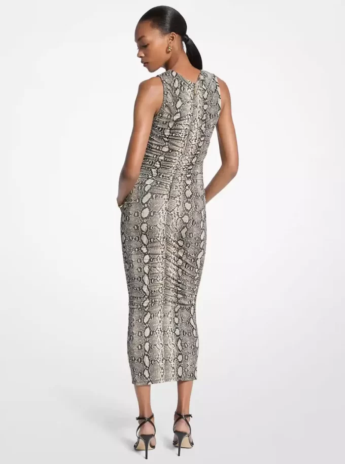 Vestido midi fruncido de punto elástico con estampado de serpiente