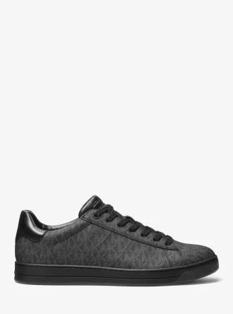 Zapatillas con el logotipo de Jacob Signature