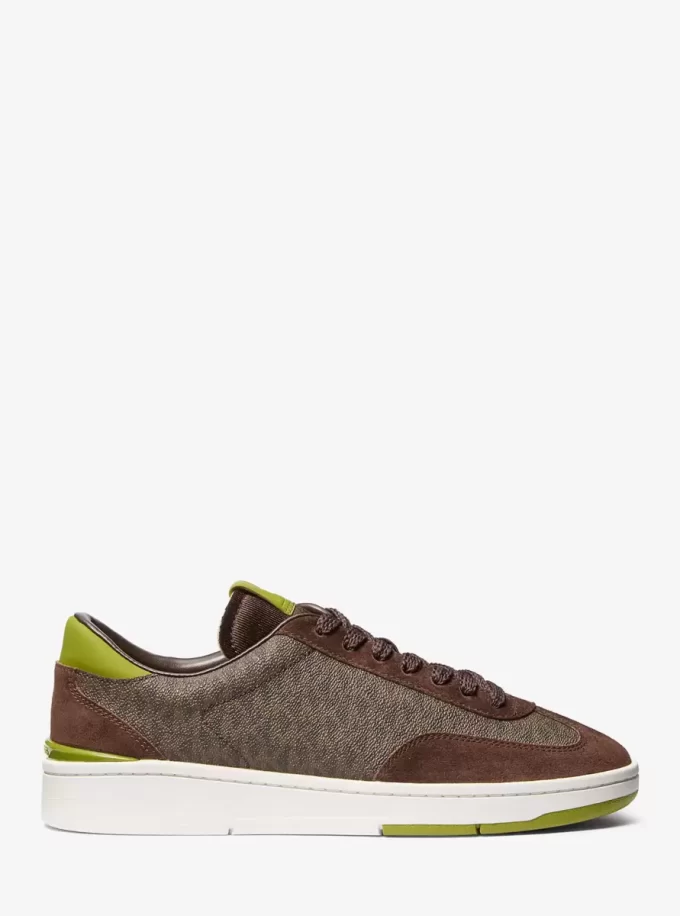 Zapatillas con el logotipo de la firma Wilton