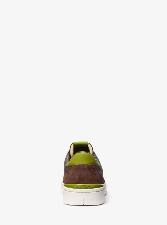 Zapatillas con el logotipo de la firma Wilton