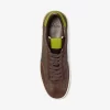 Zapatillas con el logotipo de la firma Wilton
