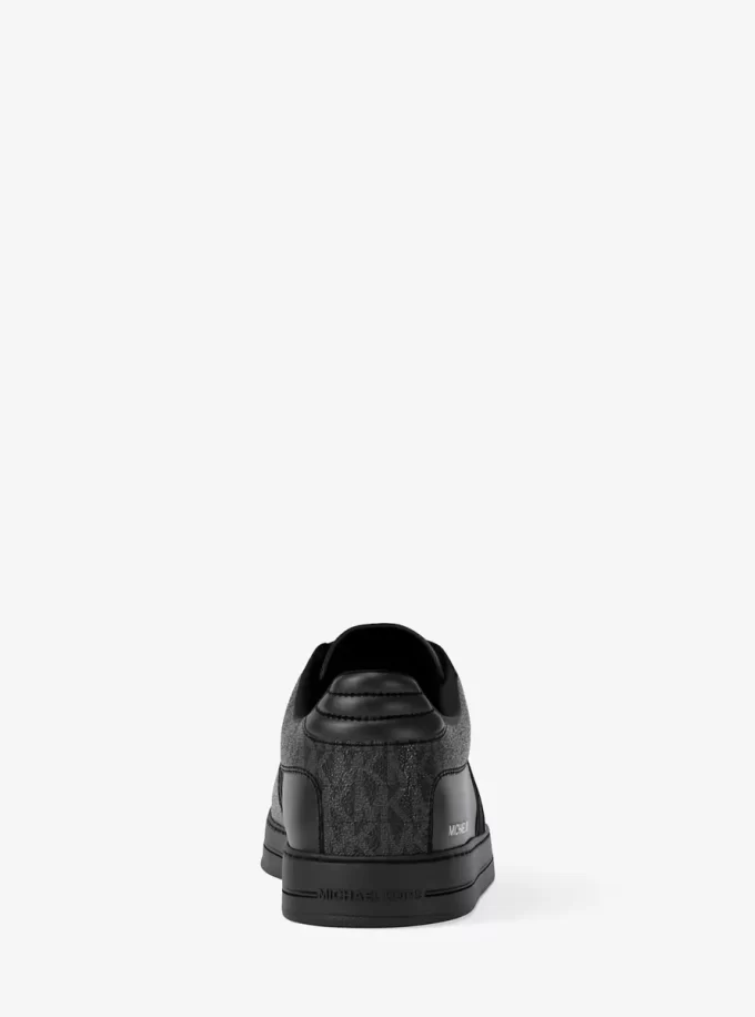Zapatillas de cuero y logo de Brady Signature Zapatillas de cuero y logo de Brady Signature