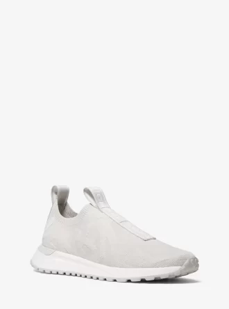 Zapatillas deportivas sin cordones de punto elástico con el logo de Bodie en relieve