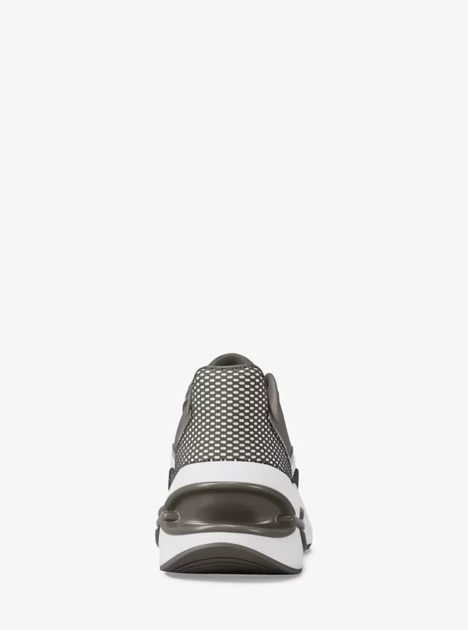 Zapatillas deportivas Toni de técnica mixta Zapatillas deportivas Toni de técnica mixta