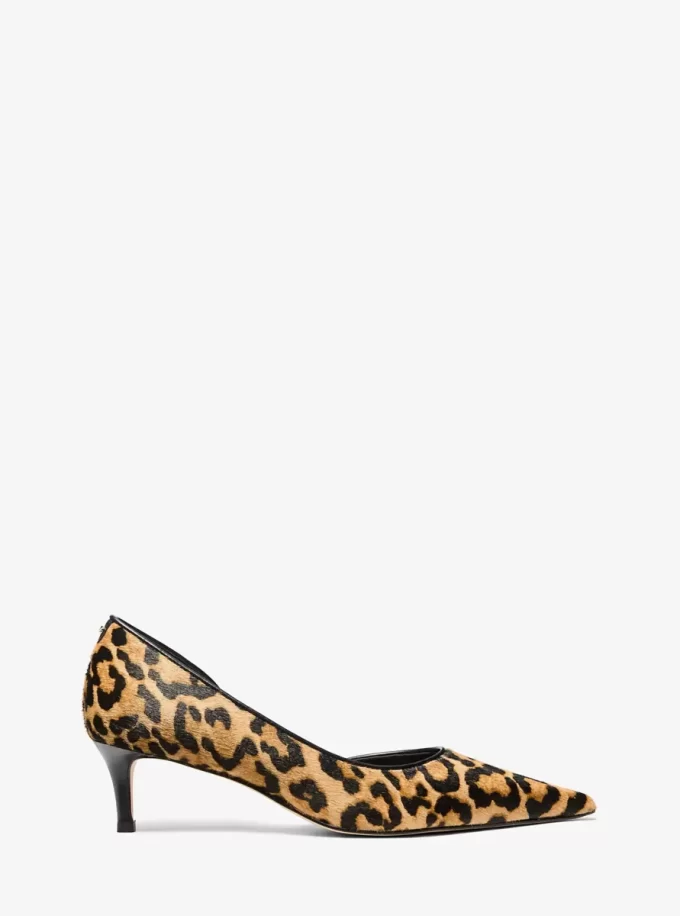 Zapatos de salón Elyse de pelo de becerro con estampado de leopardo