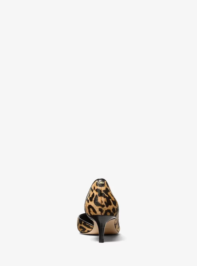 Zapatos de salón Elyse de pelo de becerro con estampado de leopardo